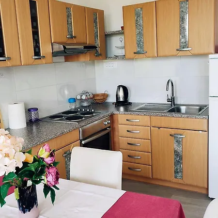 Charmantes Nur 700 Meter Zum Mit Terrasse Und Balkon Appartement