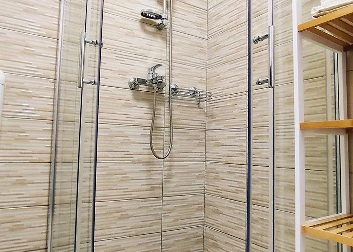 Διαμέρισμα Charmantes Nur 700 Meter Zum Mit Terrasse Und Balkon *