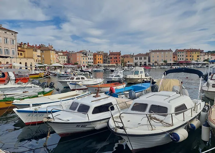 Charmantes Nur 700 Meter Zum Mit Terrasse Und Balkon Διαμέρισμα